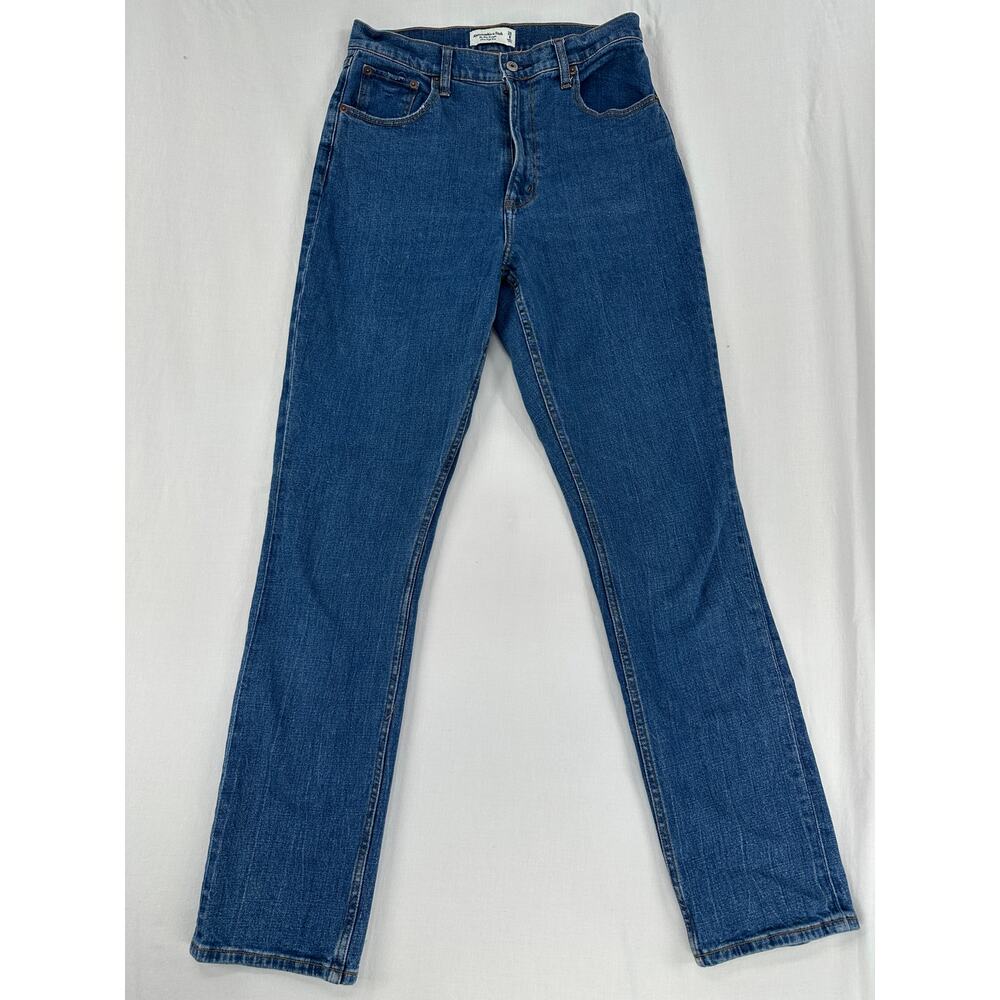 Abercrombie & Fitch Ultra High Rise 90s Slim Straight Jeans in a med blue wash